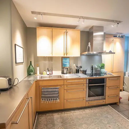 Apartamento Eksklusiv Og Sjarmerende Pa Frogner