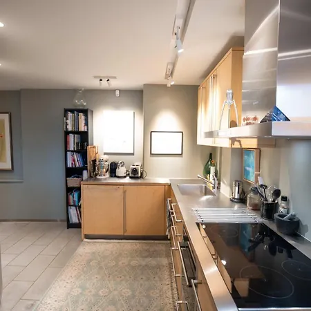 Eksklusiv Og Sjarmerende Pa Frogner Apartamento